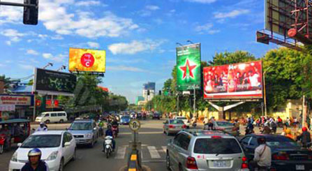 Дисплей рекламы улицы Камбоджи