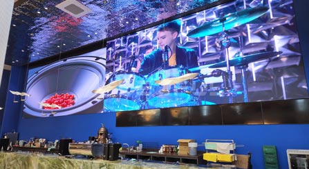 Корейская большая внутренняя светодиодная видеостена в крупнейшей газетной компании