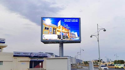 ОАЭ гигантский наружный рекламный двухсторонний светодиодный экран